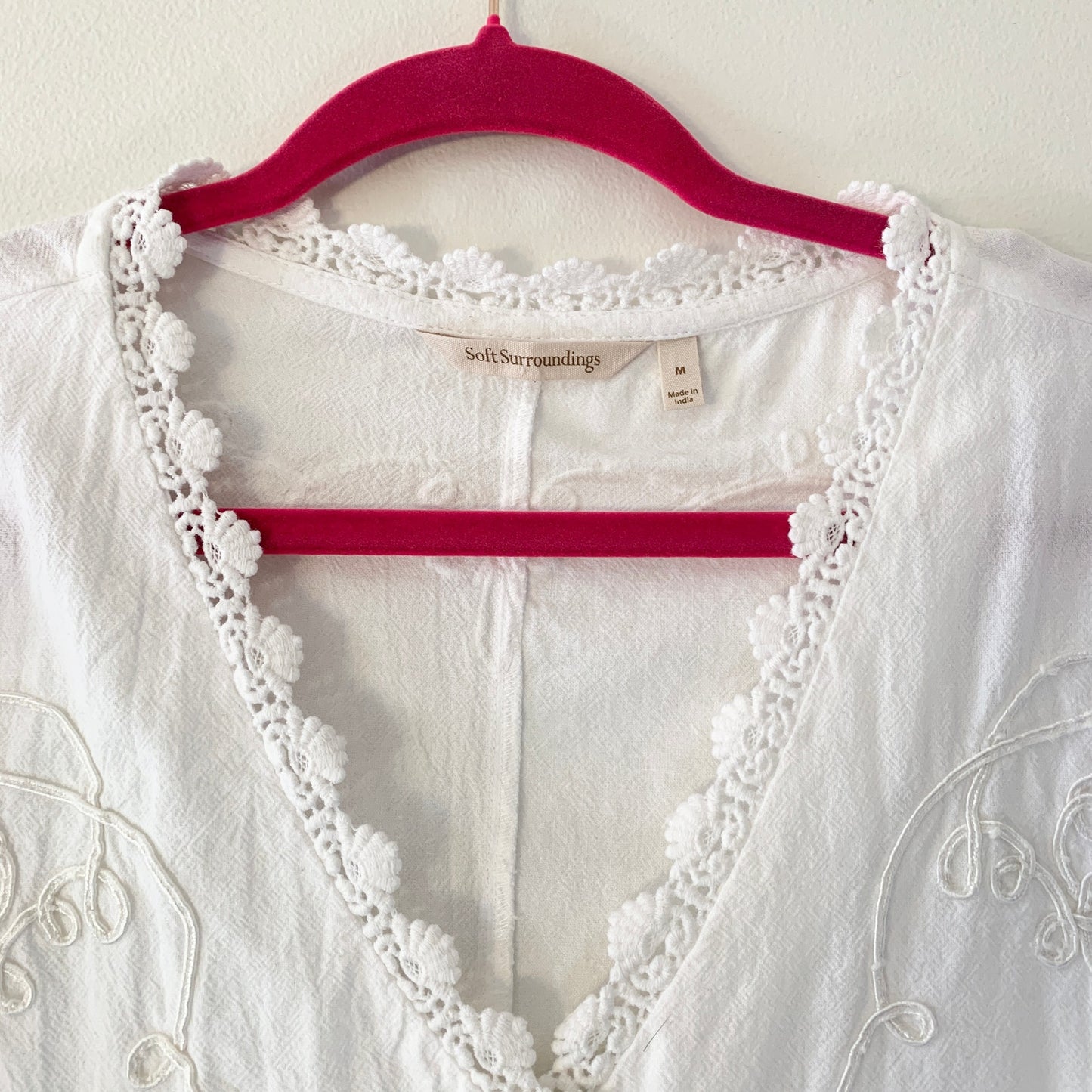 Soft Surroundings White Embroidered Boho Blouse Shirt Cotton Top Medium