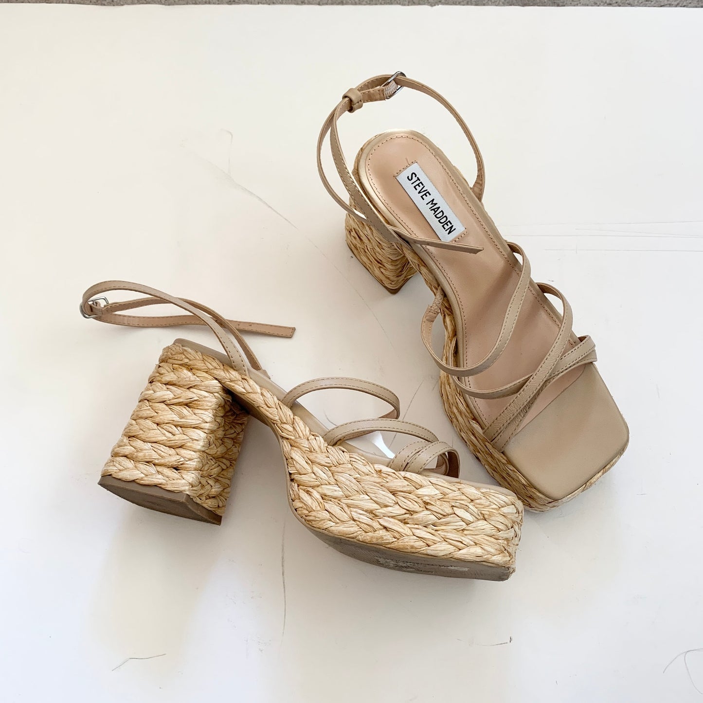 Steve Madden Women's Belise Heeled Wicker Straw Platform Y2K Strappy Sandal 7.5