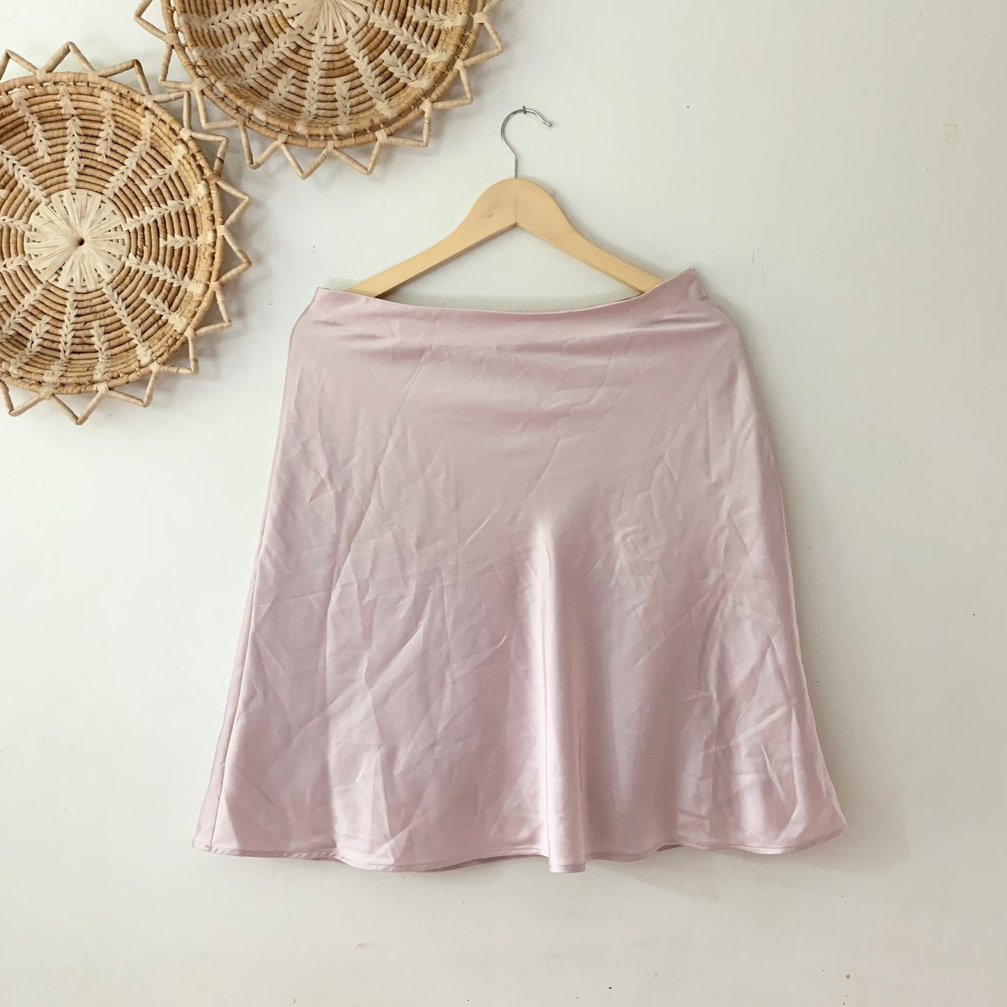 EXPRESS High Rise Washable Faux Silk Satin Midi Pink Skirt New Size 8