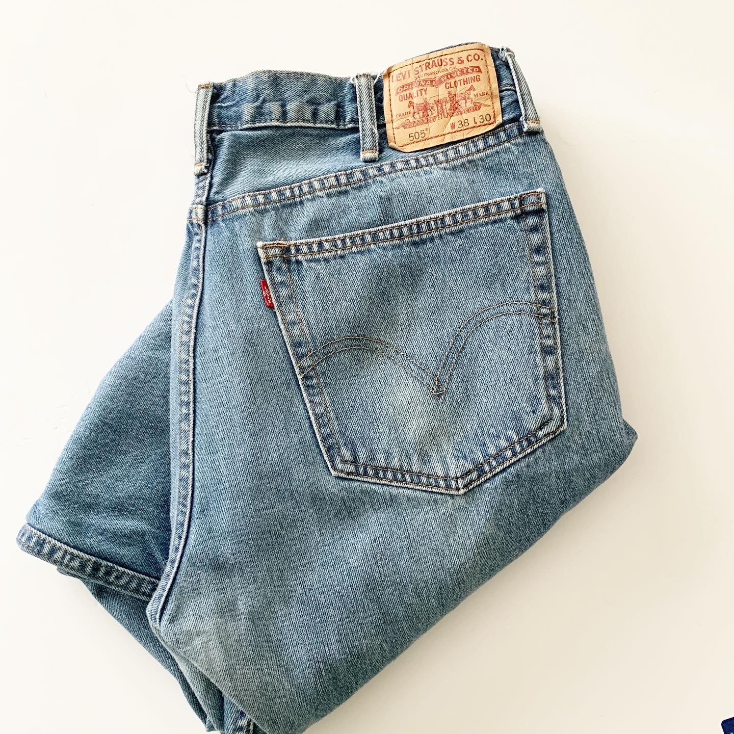 Levis jeans size deals 38