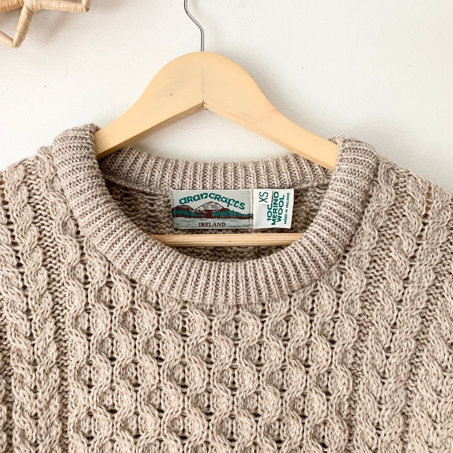 Aran Crafts Beige Oatmeal Wool Cable Knit Irish Fisherman Crew Neck Sweater XS