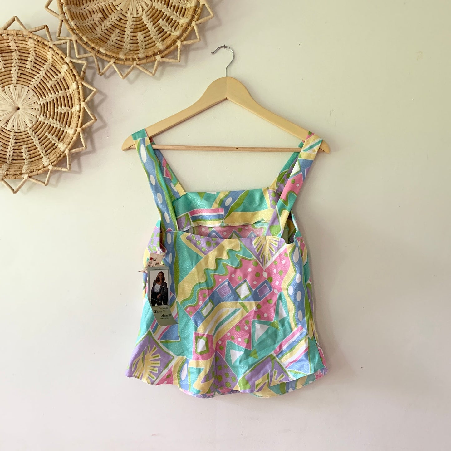 LUCIE ANN Vintage Tropical Pastel Sleeveless Tank Blouse Small