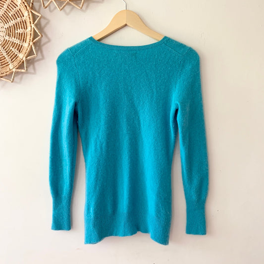 ALEX MARIE Blue V Neck Cashmere Sweater Small