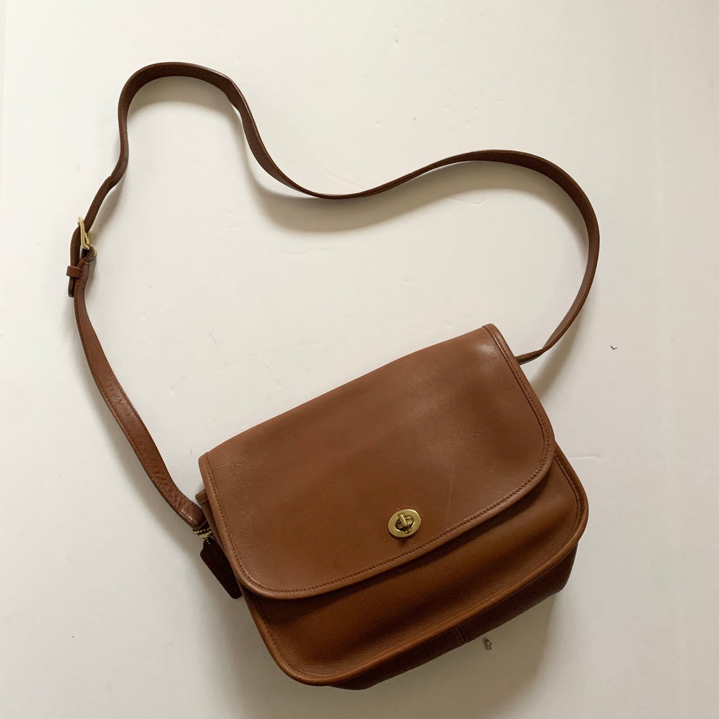 Coach Vintage 9790 Brown Leather Shoulder Purse Bag