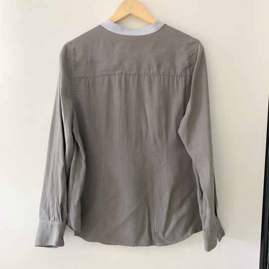 Soft Surroundings Gray Blue Silk Button Up Blouse Medium