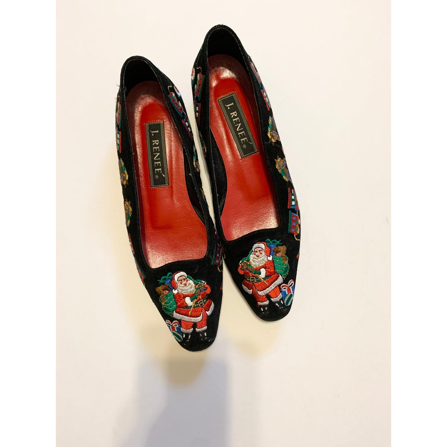 J. Renee Santa Embroidered Black Red Vintage Holiday Flats Size 8.5 Narrow