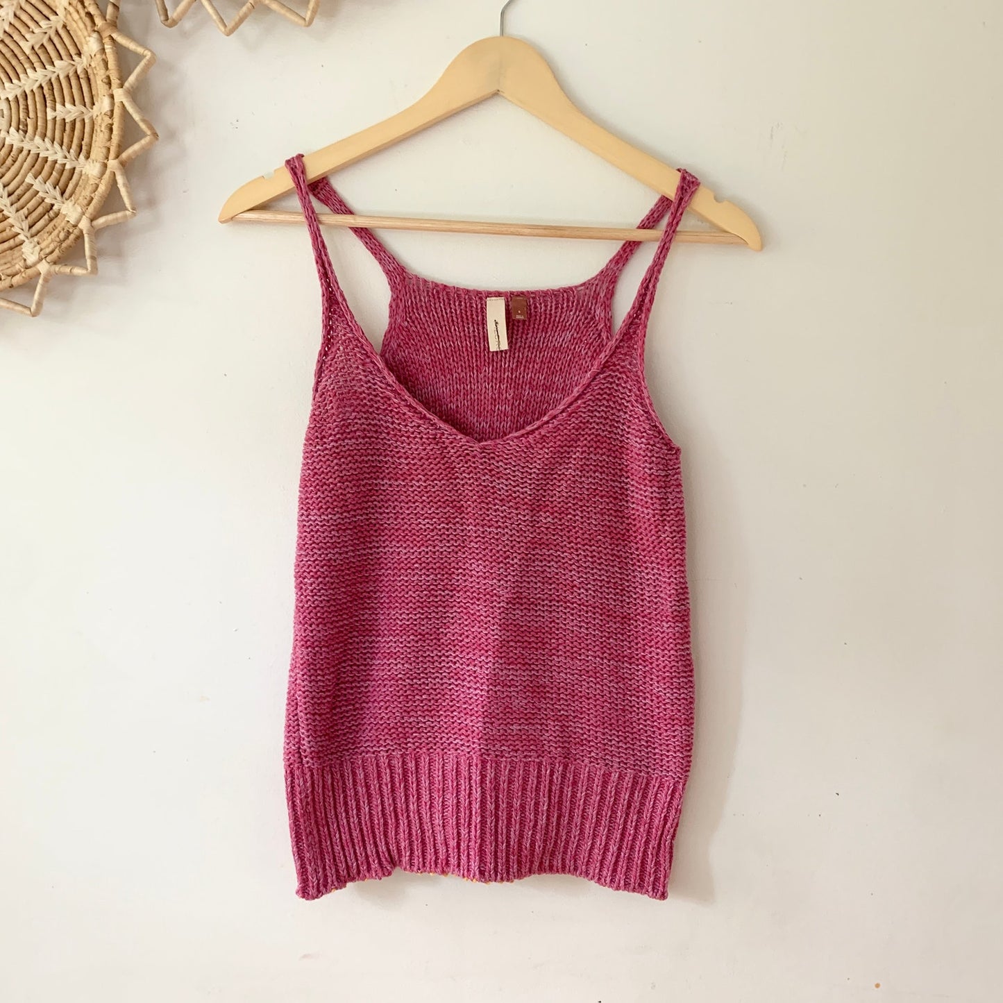 Anthropologie PILCRO Cropped Jenna Sweater Tank Pink Small