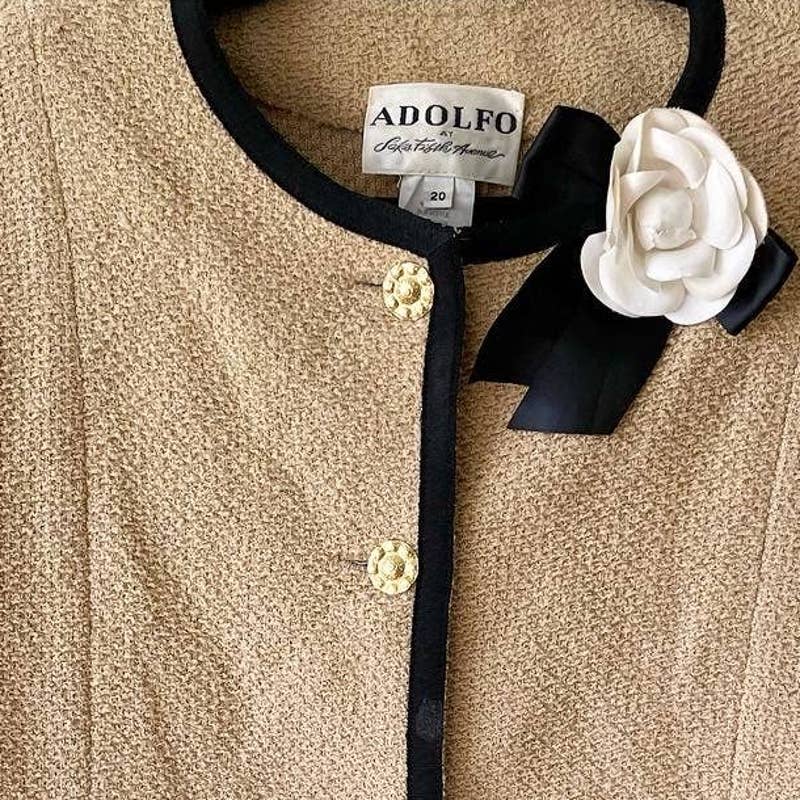 Vintage Adolfo at Saks Fifth Avenue Tweed Camel Blazer Jacket Plus