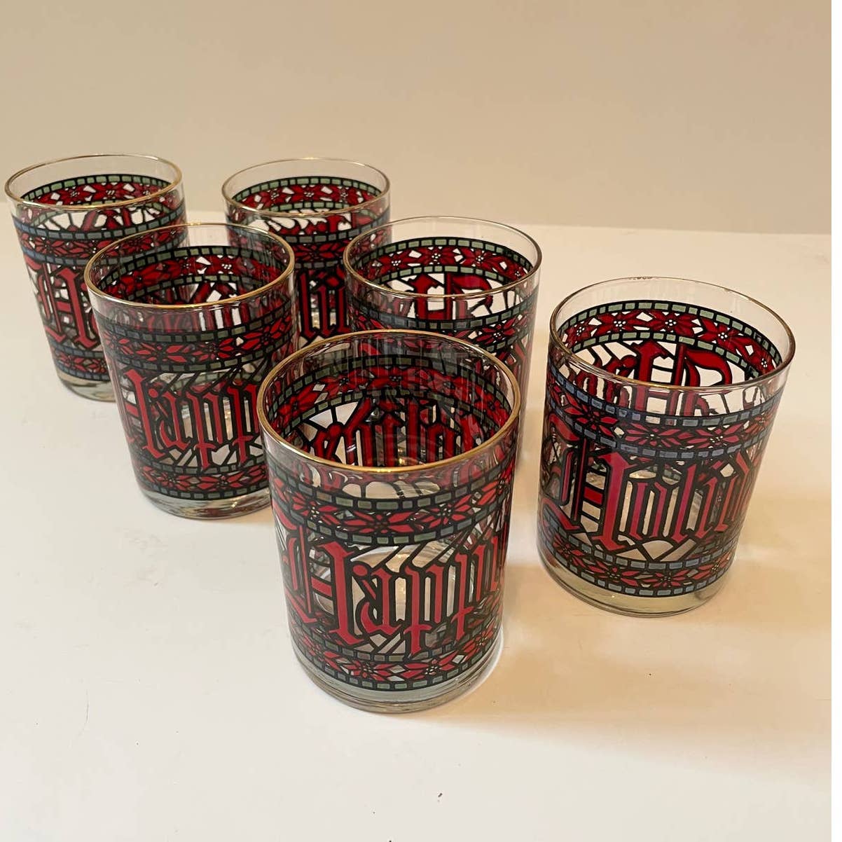 Vintage Houze Happy Holidays Christmas Red Green Glass Cups Set of 6
