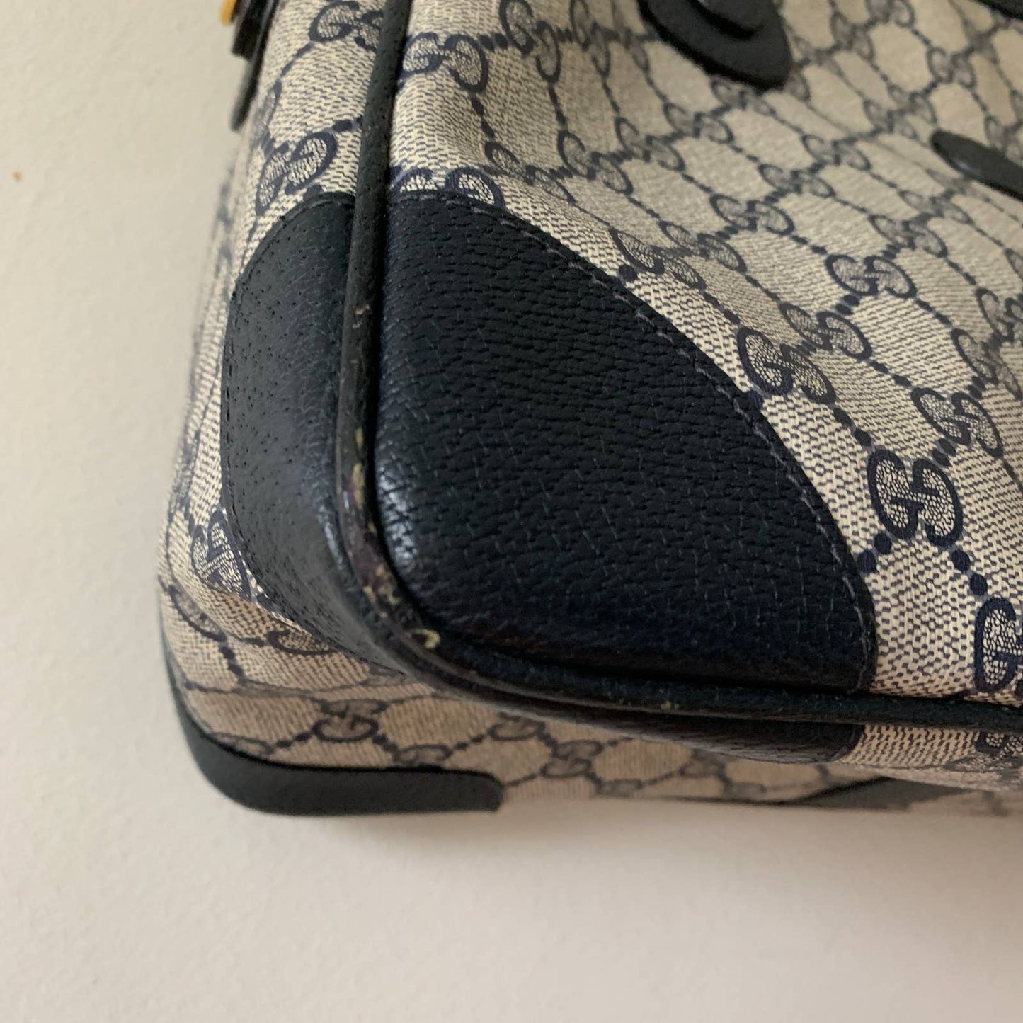 Vintage Authentic Gucci Boston Navy Blue Gray Handbag Purse Satchel
