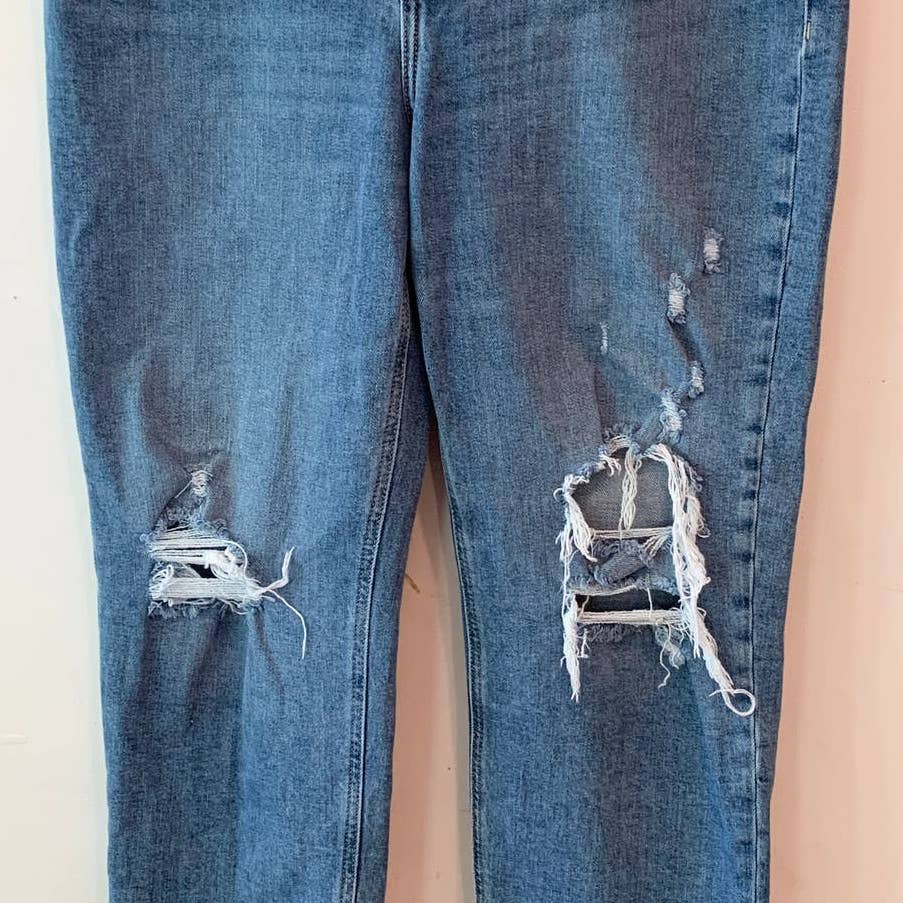 Old Navy Extra High Rise Sky Hi Straight Jeans Distressed Button Fly 10