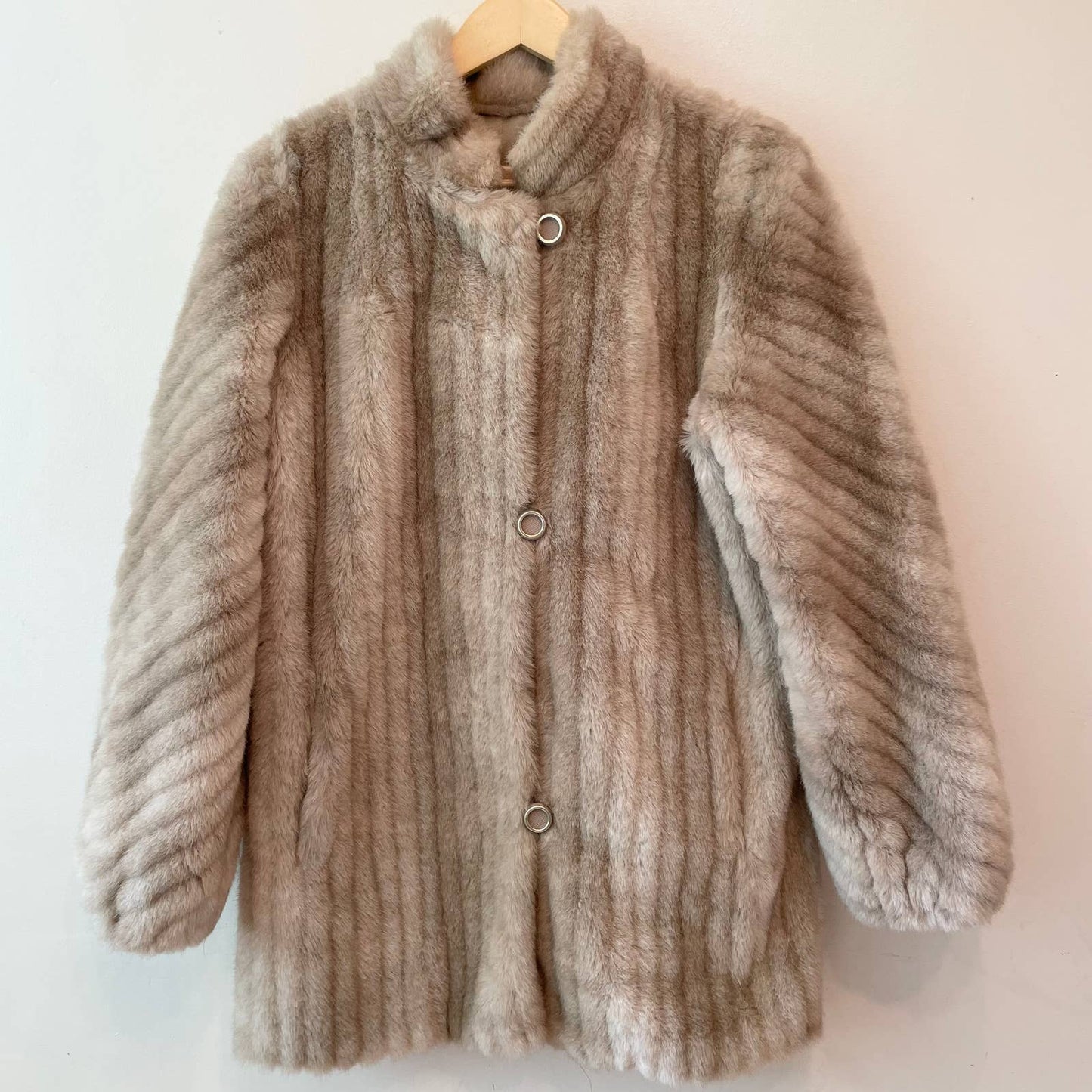 Vintage Sno Minke Hillmoor Tan Faux Fur Coat