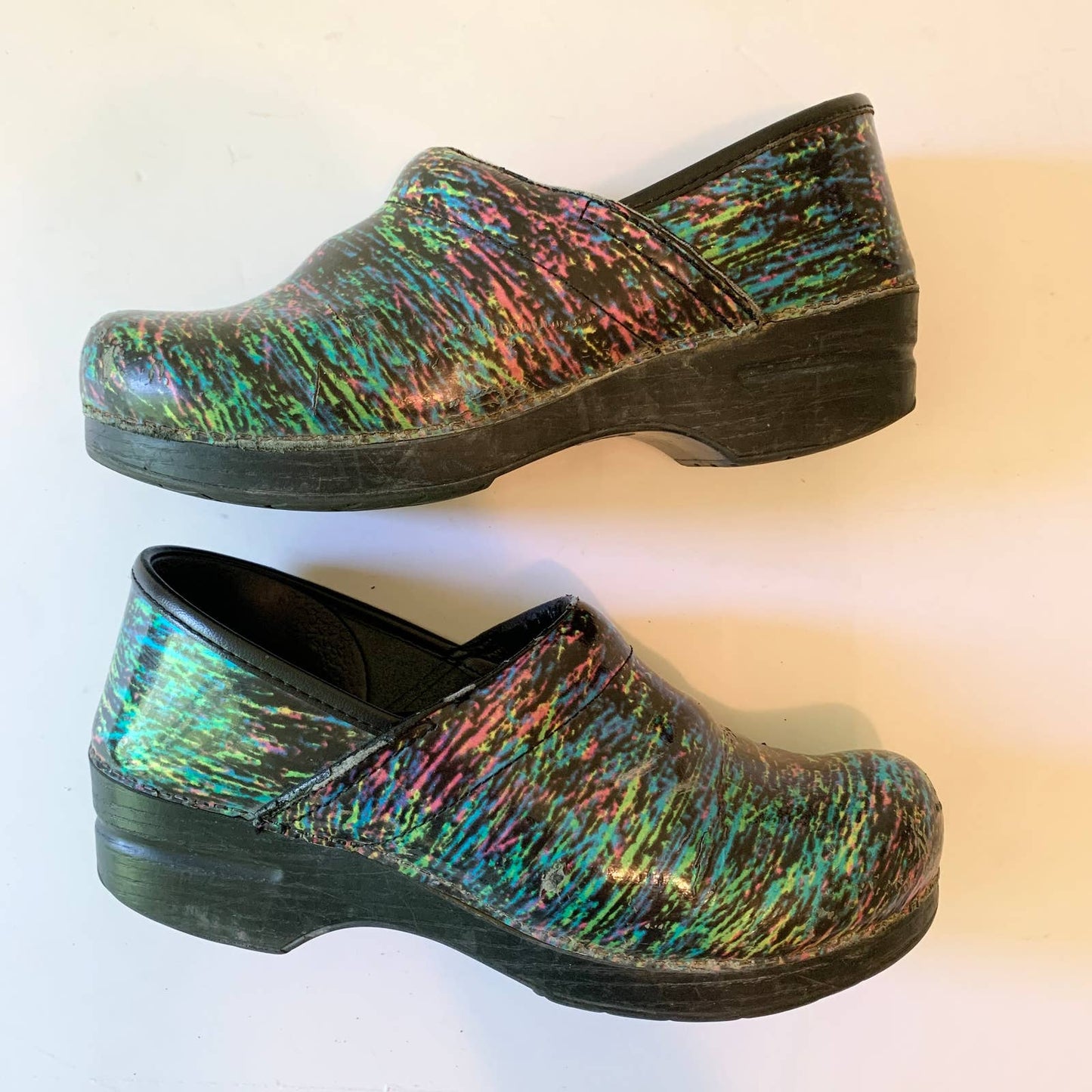 Dansko Limited Edition Highlighter Patent Professional Mule Clogs Shoes 40