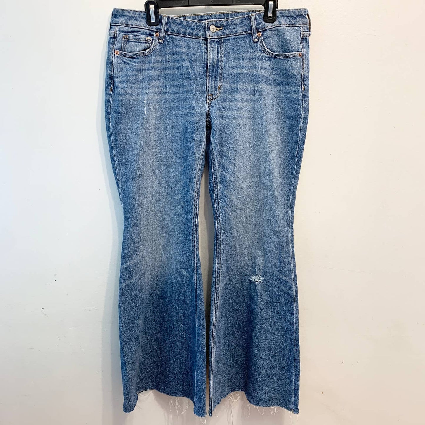 Old Navy Mid-Rise Super Flare Cut Off Blue Jeans Sz 12 Petite