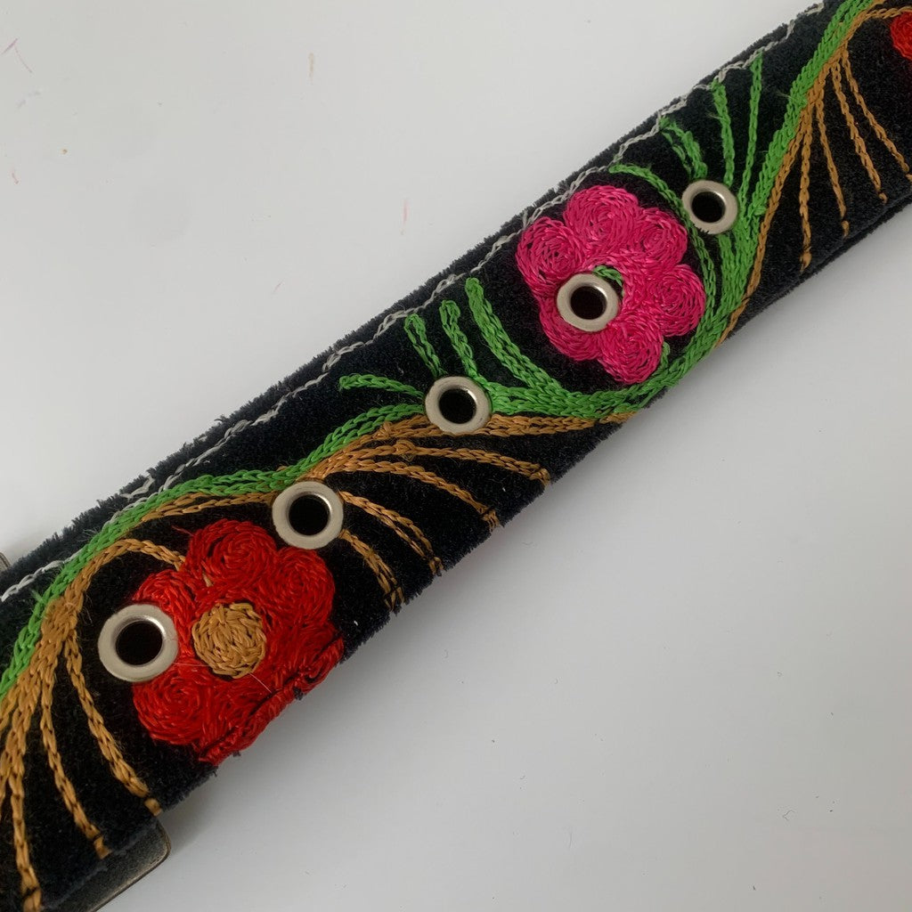 Vintage Bohemian Embroidered Floral Belt Size Large
