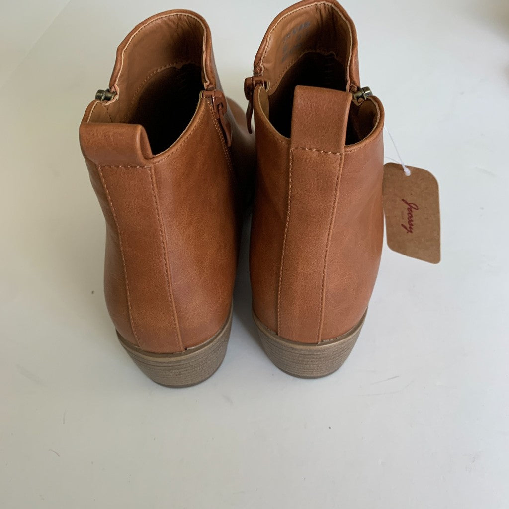 Jeossy Brown Faux Leather Ankle Boot 7.5