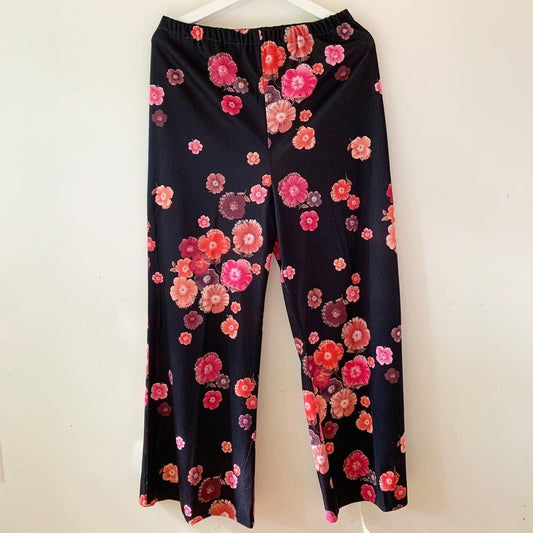 Vintage 1970s Floral Pant and Shirt Set Black & Pink