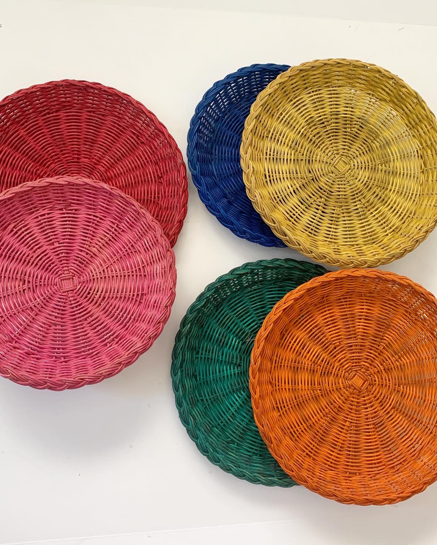 Bundle of 6 Rainbow Colorful Plate Holder Wall Baskets