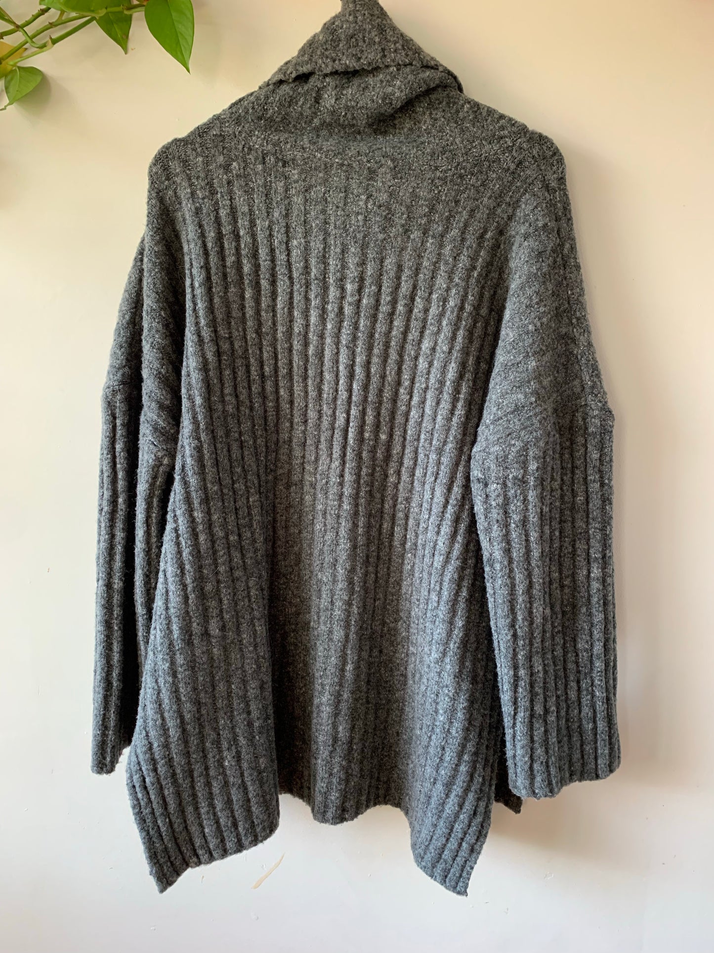 French Connection Gray Turtleneck Pullover Sweater, Size Medium