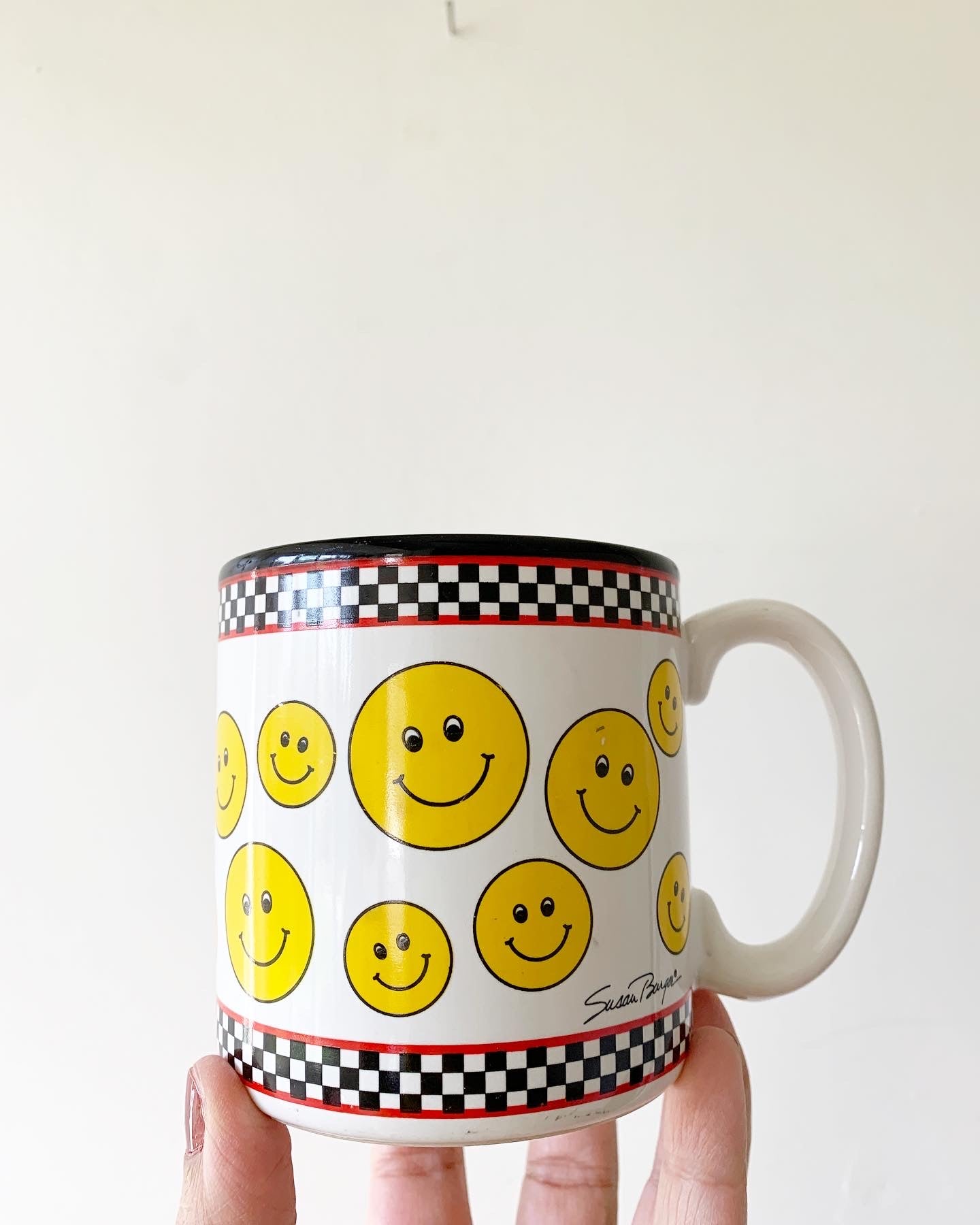 Vintage 90s Smiley Face Checkered Mug