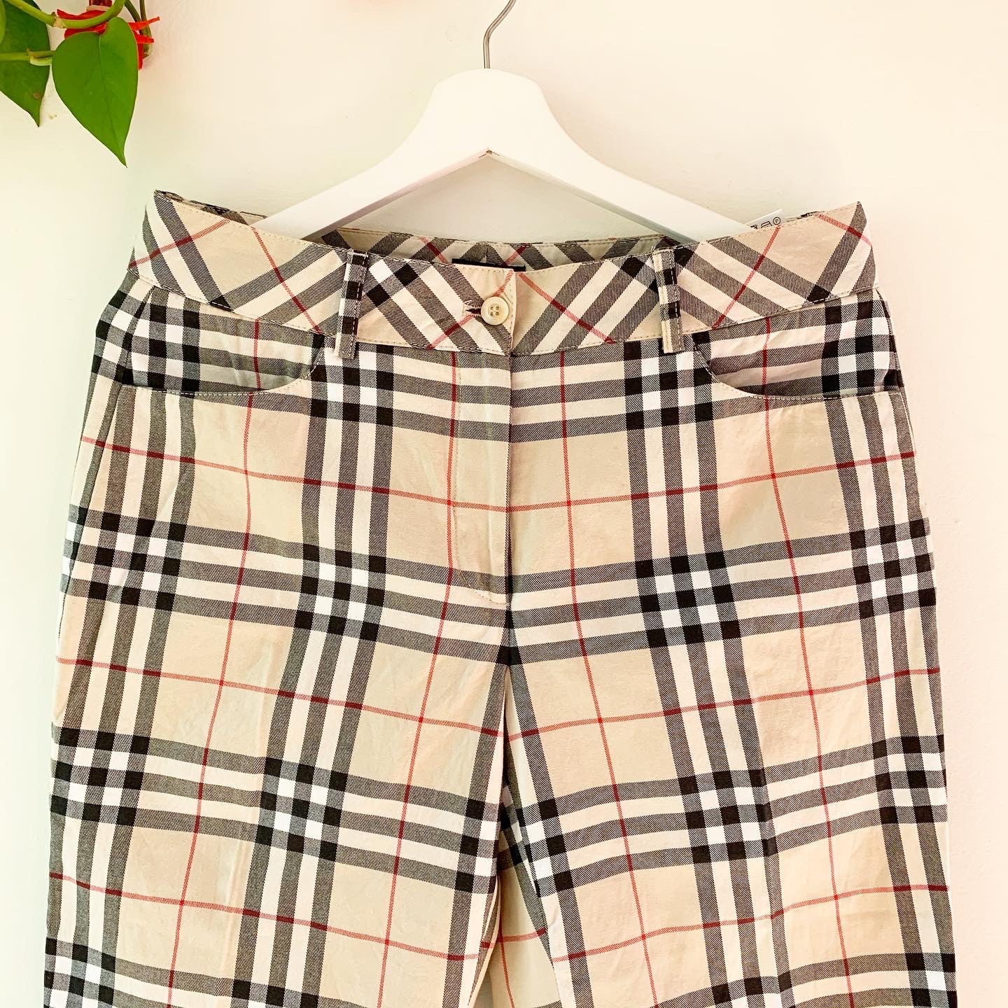 Burberry Plaid Cropped Golf Pants, Size 8