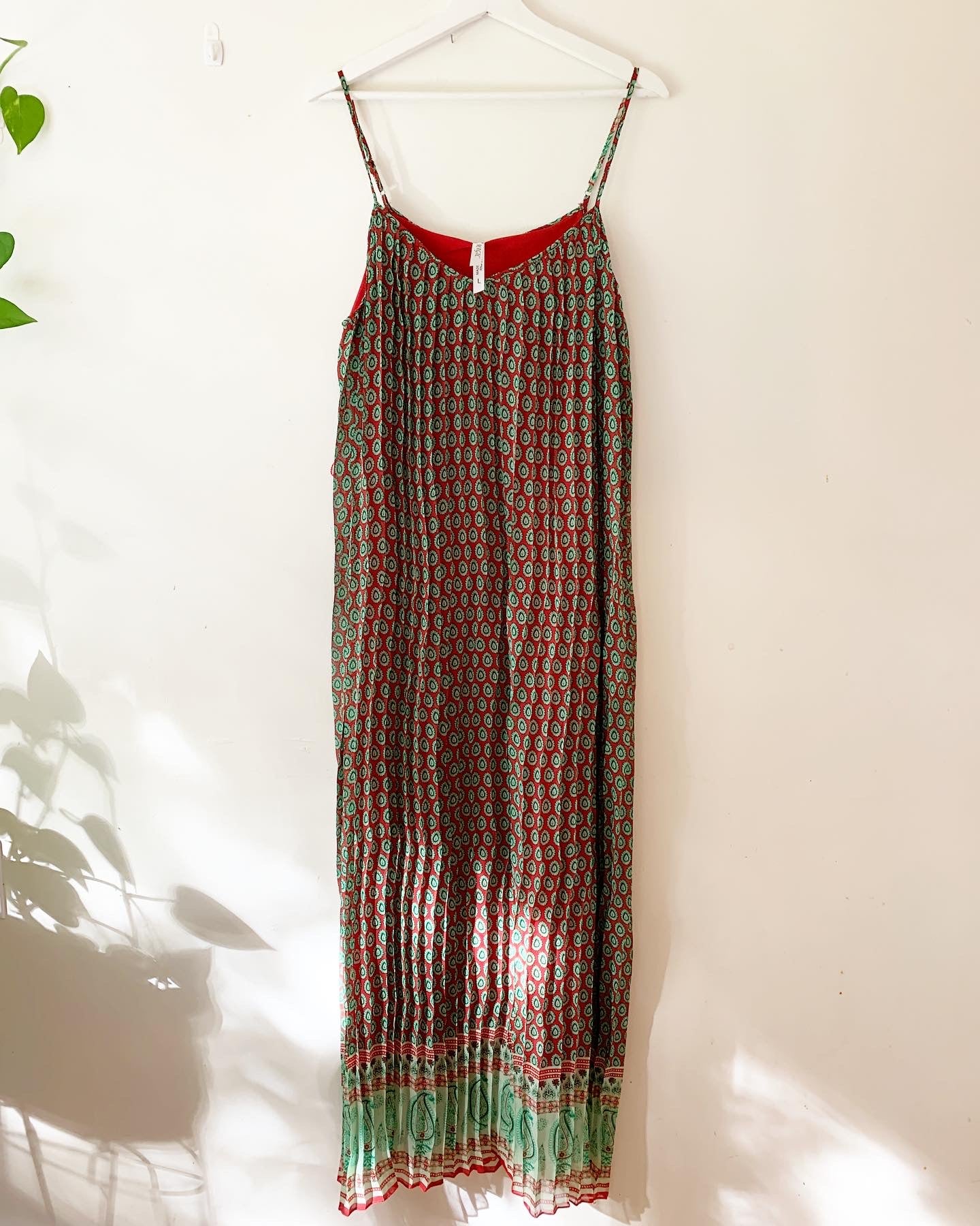 Magic Green & Red Floral Bohemian Spaghetti Strap Maxi Dress