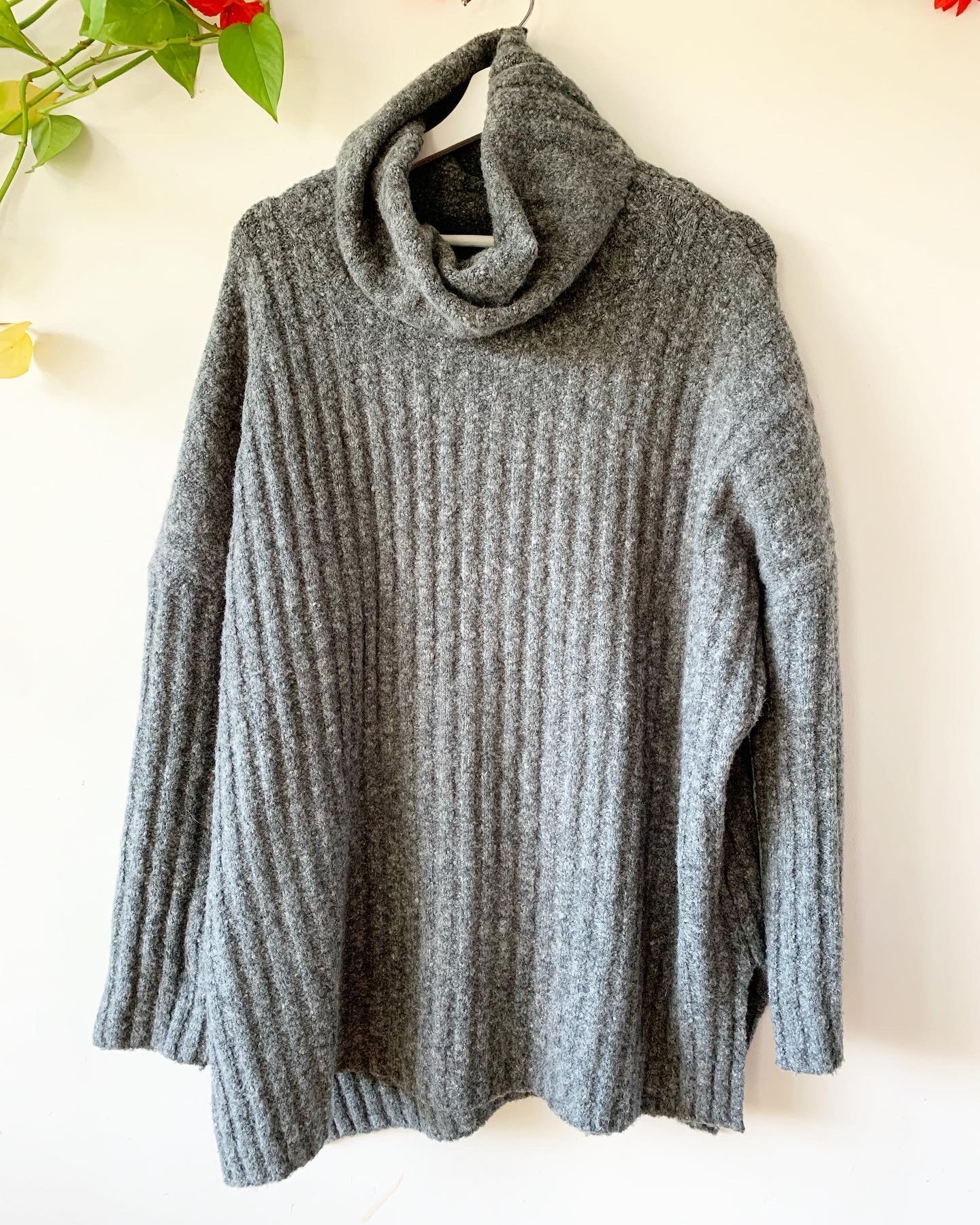 French Connection Gray Turtleneck Pullover Sweater, Size Medium