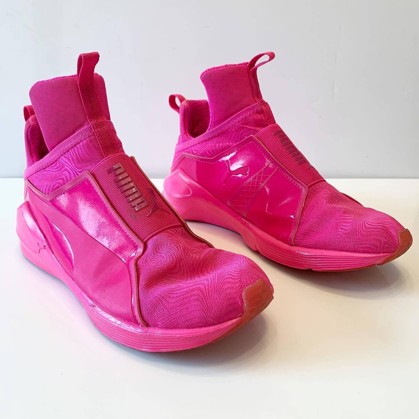Puma Fierce Bright Pink Fuchsia Neon Sneakers